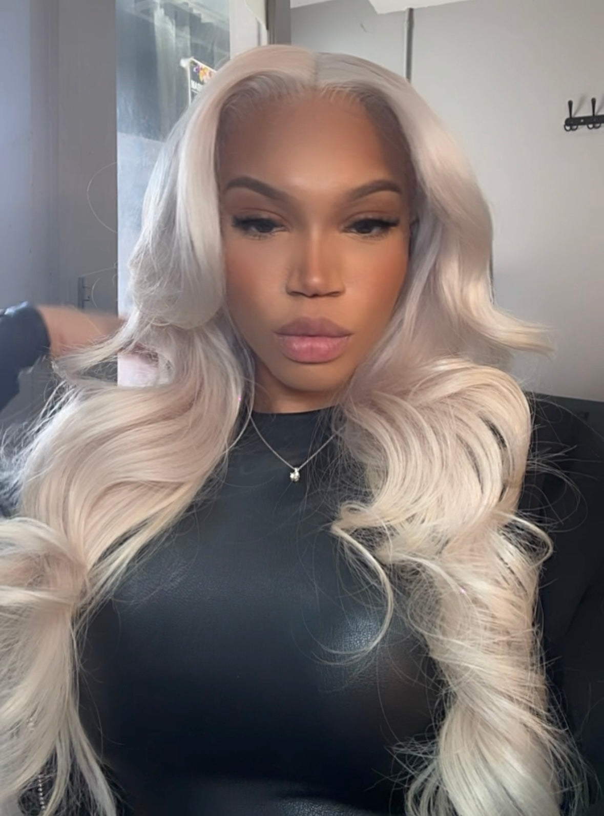 30" Platinum Blonde Wig