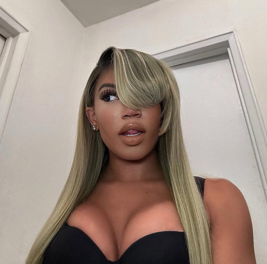 24" Ash Blonde Highlighted Wg