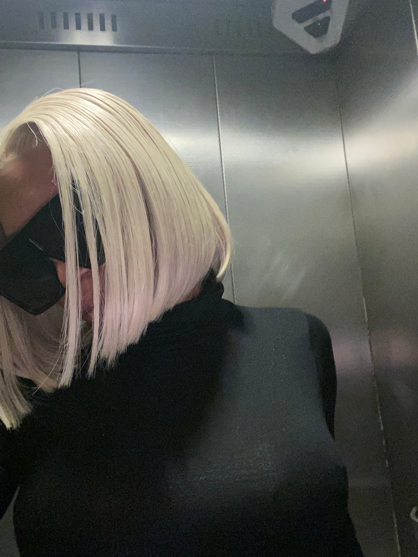 10" Platinum Blonde Wig